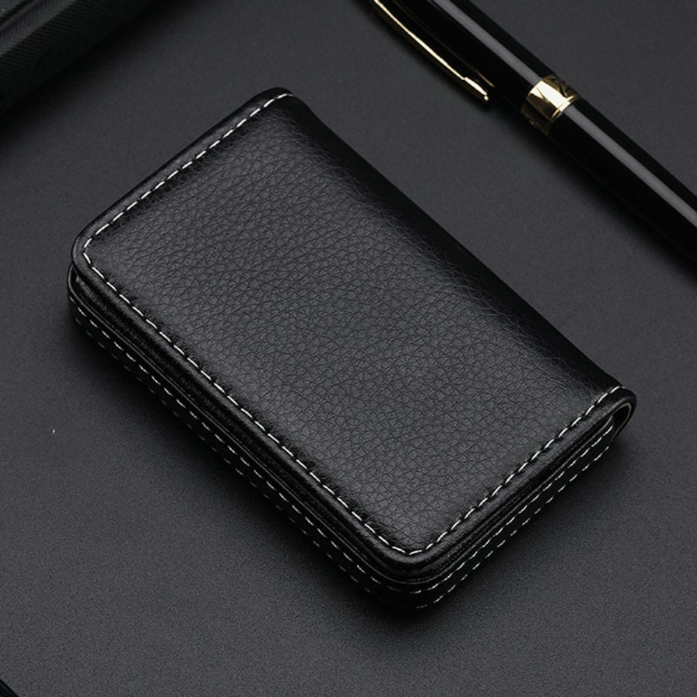 Sized Stitched PU Leather Cred - Card Top Loader recensione e prezzo