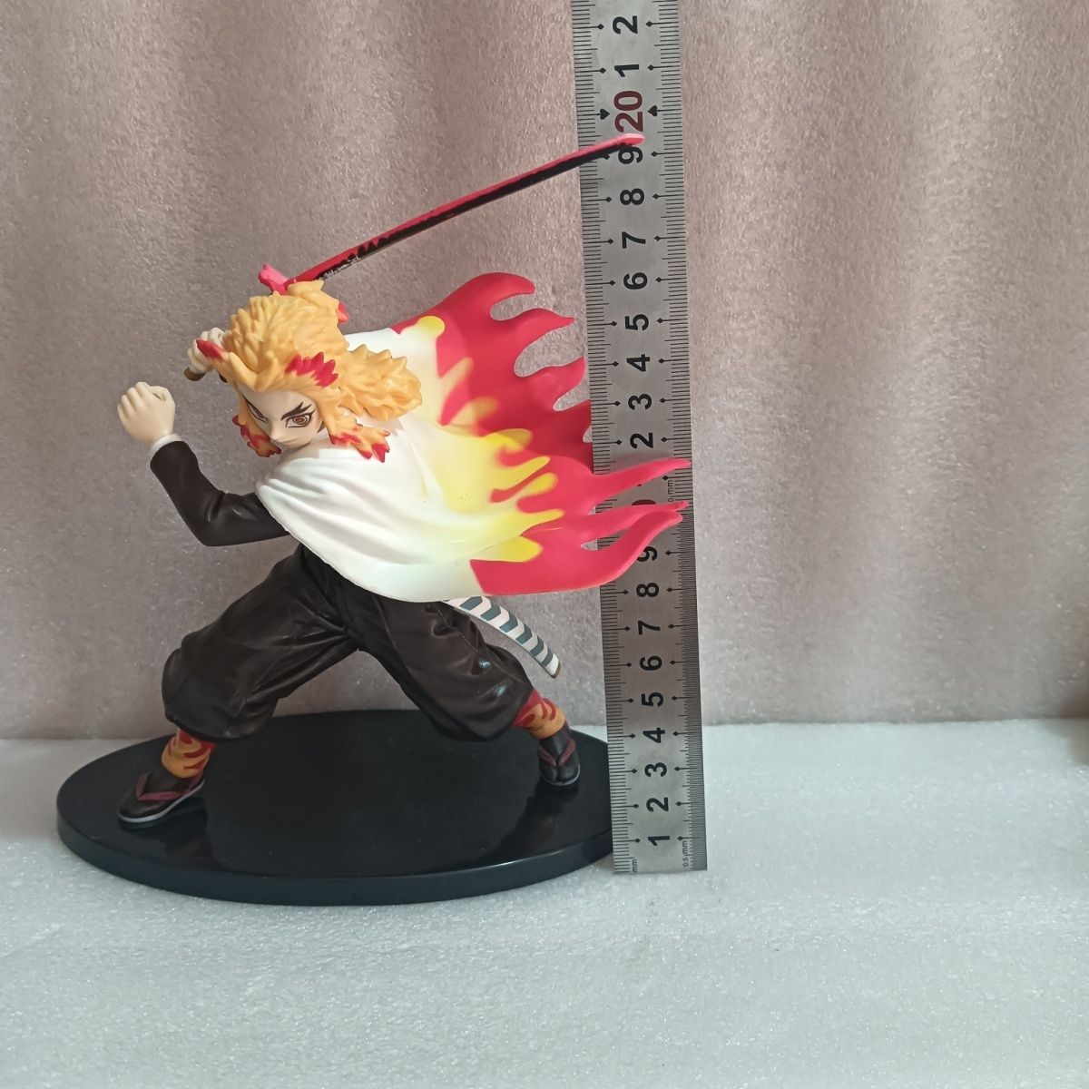 20cm Demon Slayer scale figure - Vinyl Figure Blank recensione e prezzo